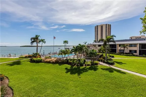 991 Collier Ct #A207, Marco Island, FL 34145