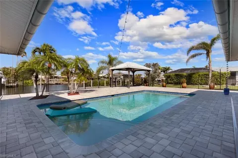 1609 SE 40th Ter, Cape Coral, FL 33904