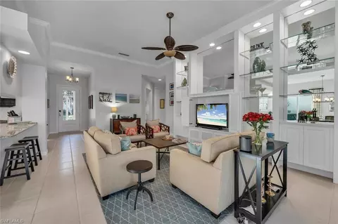 4468 Prescott Ln, Naples, FL 34119