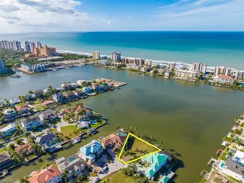 342 Bayside Ave, Naples, FL 34108 photo 12