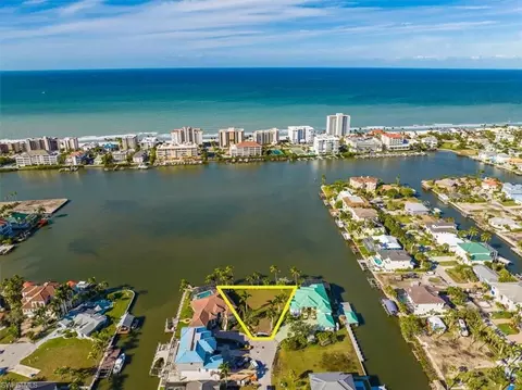 342 Bayside Ave, Naples, FL 34108 photo 11
