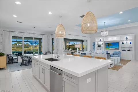 6255 Megans Bay Dr, Naples, FL 34113 photo 9