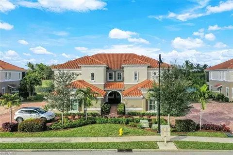 10221 Glastonbury Cir # 201, Fort Myers, FL 33913