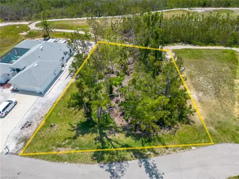 14235 Pacosin Ct, Bokeelia, FL 33922