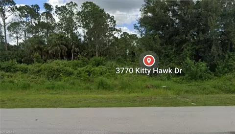 3770 Kittyhawk Dr, Fort Myers, FL 33905