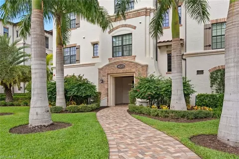 16375 Viansa Way #201, Naples, FL 34110