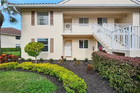 411 Valerie Way #101, Naples, FL 34104