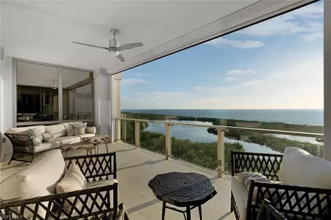 6897 Grenadier Blvd #1802, Naples, FL 34108