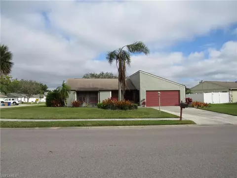 15701 Coral Vine Ln, Fort Myers, FL 33905