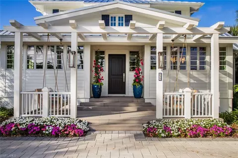 239 Broad Ave S, Naples, FL 34102