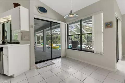 4961 Berkeley Dr, Naples, FL 34112 photo 7