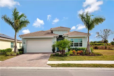 406 Tamarindo Ln, Naples, FL 34114