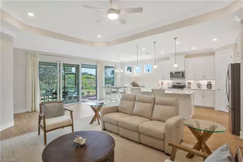406 Tamarindo Ln, Naples, FL 34114 photo 5