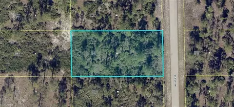 517 Wells Ave, Lehigh Acres, FL 33972
