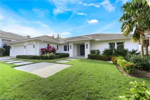 5215 Seashell Ave, Naples, FL 34103 photo 4