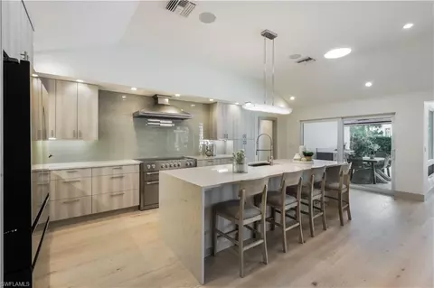 5215 Seashell Ave, Naples, FL 34103 photo 6