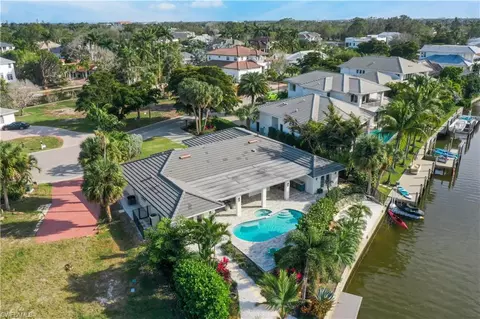 5215 Seashell Ave, Naples, FL 34103 photo 32