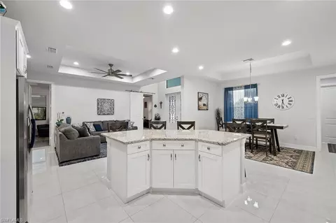 1021 10th Ave NE, Naples, FL 34120 photo 14