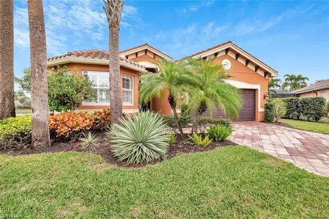 6769 Del Mar Ter, Naples, FL 34105