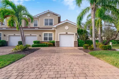 8531 Oakshade Cir #202, Fort Myers, FL 33919