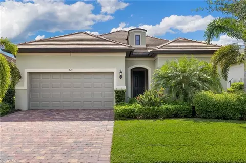 7601 Blackberry Dr, Naples, FL 34114