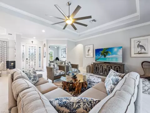 9636 Firenze Dr, Naples, FL 34113 photo 4
