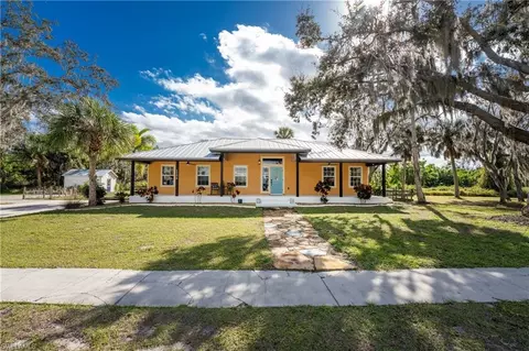 7755 Riverside Dr, Punta Gorda, FL 33982