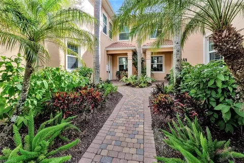 5975 Trophy Dr #1701, Naples, FL 34110 photo 4