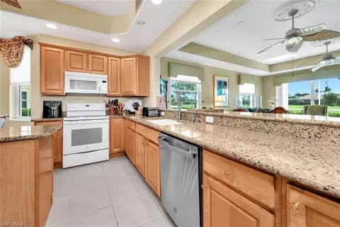 5975 Trophy Dr #1701, Naples, FL 34110 photo 9