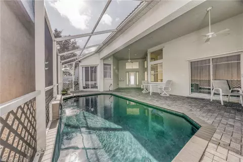 1088 Jardin Dr, Naples, FL 34104