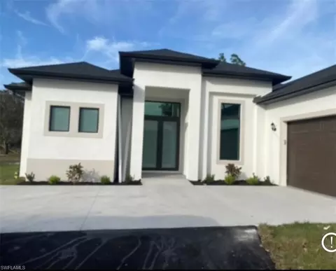 2393 31st Ave NE, Naples, FL 34120