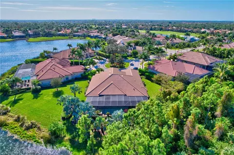 7311 Squires Pl, Naples, FL 34113 photo 3