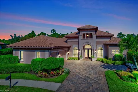 7311 Squires Pl, Naples, FL 34113 photo 4