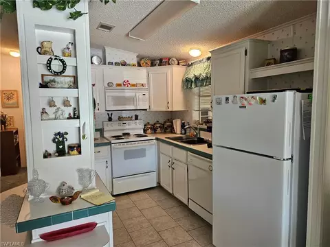 67 Turquoise Ave #67-T, Naples, FL 34114 photo 19