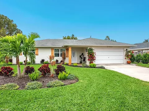 27552 Tierra Del Sol Ln, Bonita Springs, FL 34135
