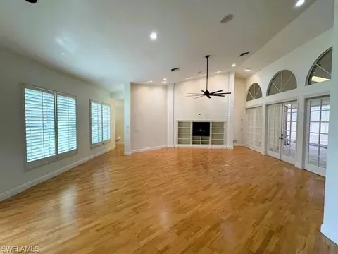 579 Eagle Creek Dr, Naples, FL 34113 photo 5