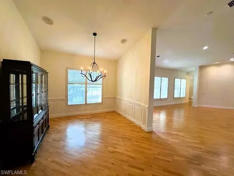 579 Eagle Creek Dr, Naples, FL 34113 photo 9