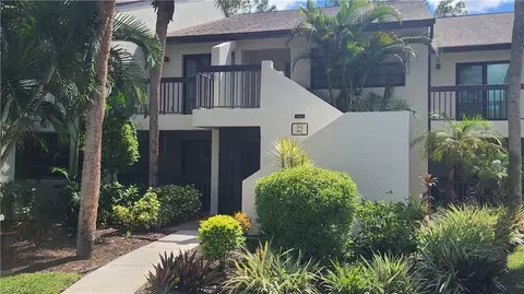 1810 Kings Lake Blvd #202, Naples, FL 34112
