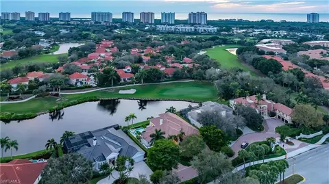 693 Jamestown Ln, Naples, FL 34108 photo 2