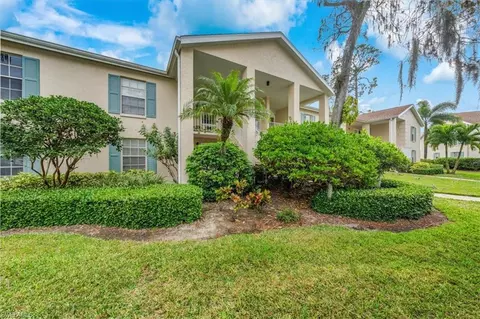 1714 Kings Lake Blvd #2-103, Naples, FL 34112