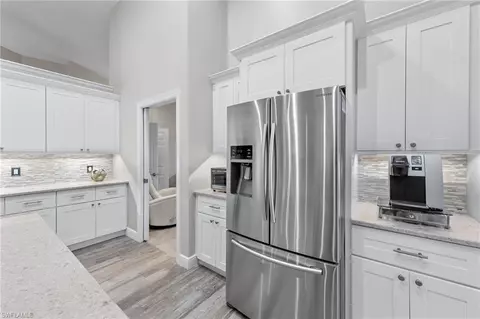 8979 Morgan Ct, Naples, FL 34113 photo 8