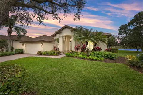 8979 Morgan Ct, Naples, FL 34113