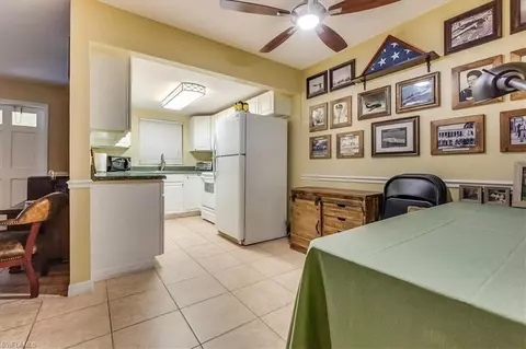 4290 Gulfstream Dr #4, Naples, FL 34112 photo 15