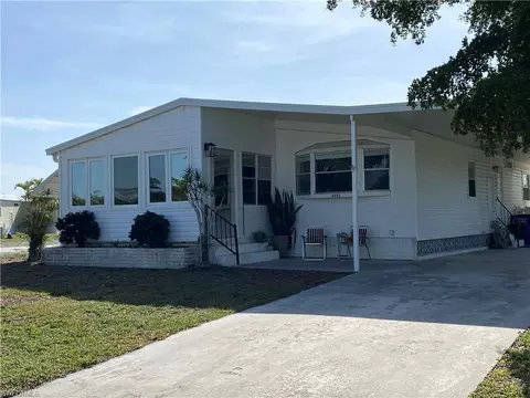 4693 Fiji Ln, Bonita Springs, FL 34134