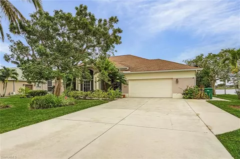 18054 Royal Hammock Blvd, Naples, FL 34114