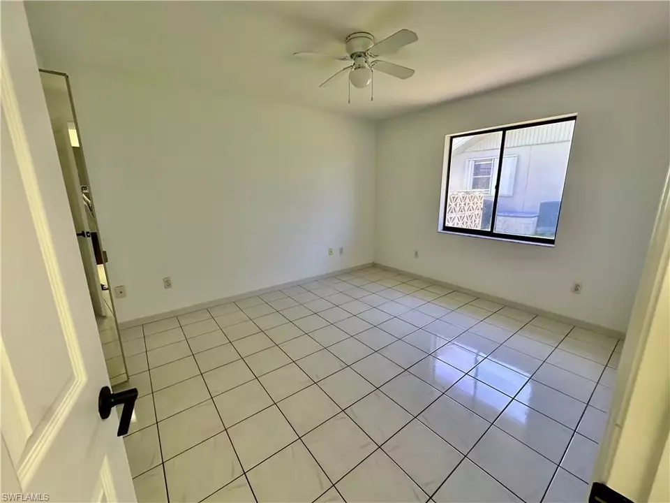  1922 SE 10th Pl, Cape Coral, FL 33990 photo 18