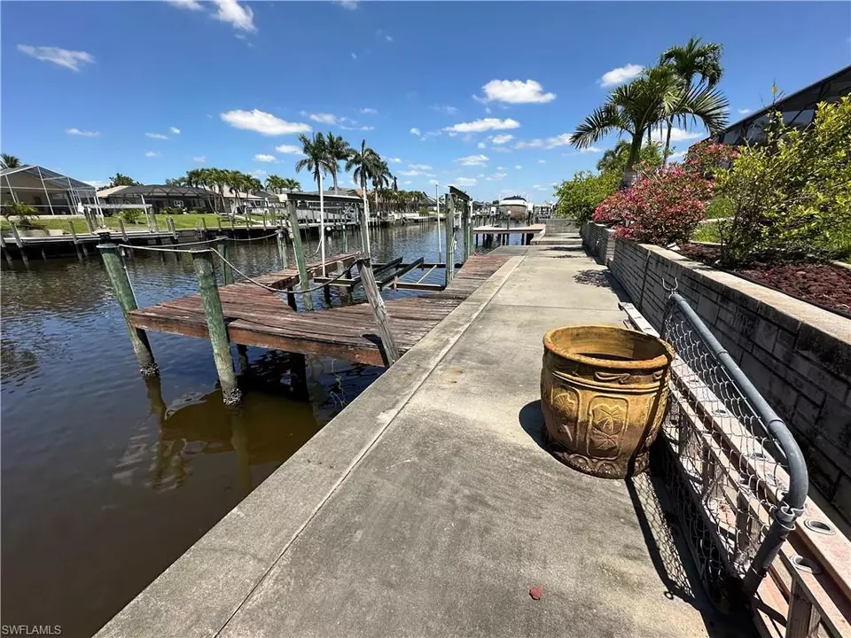  1922 SE 10th Pl, Cape Coral, FL 33990 photo 37