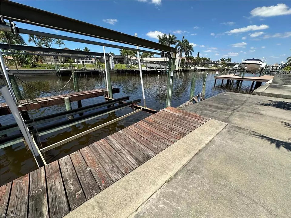  1922 SE 10th Pl, Cape Coral, FL 33990 photo 39