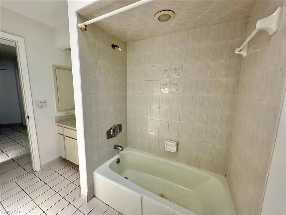  1922 SE 10th Pl, Cape Coral, FL 33990 photo 21
