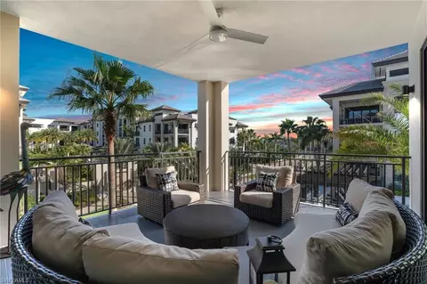 1130 3rd Ave S #302, Naples, FL 34102